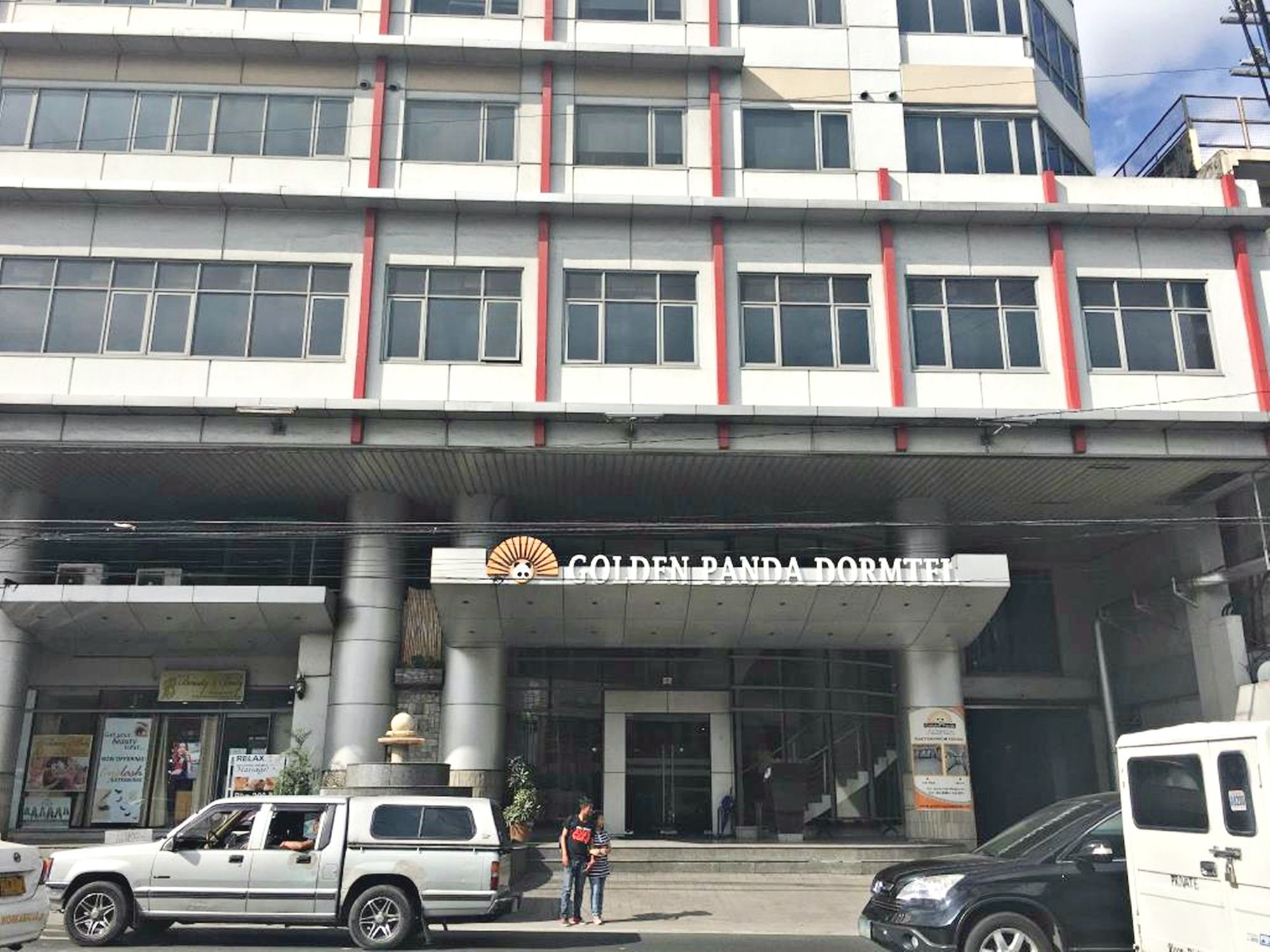 RedDoorz Plus @ E Rodriguez Corner Banawe Quezon City Exterior foto